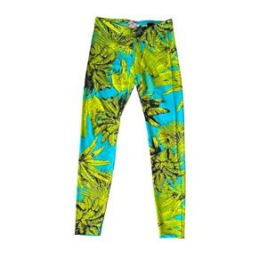 NWOT H&M x VERSACE palm tree legging